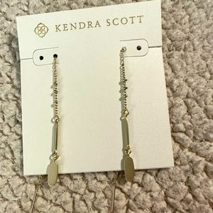 Kendra Scott Fern Threader earrings, gold, NWT